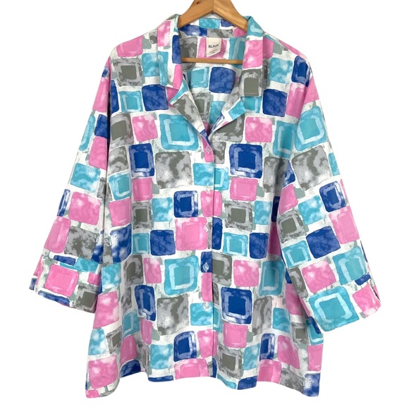 Blair Geometric Print Button Up Blouse Size 3X Blue Pink Gray White - Picture 1 of 5